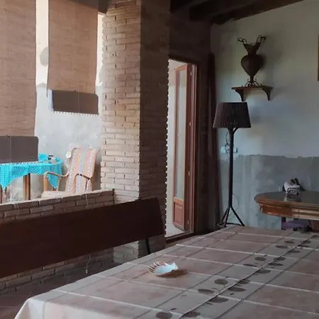 Casa-villa Rural Completa Para Hasta 9 Personas Villafeliche