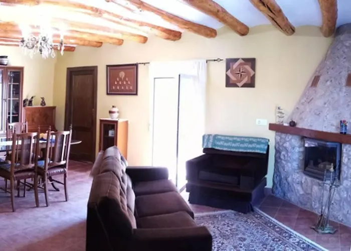 Casa-villa Rural Completa Hasta 9 Personas * Villafeliche